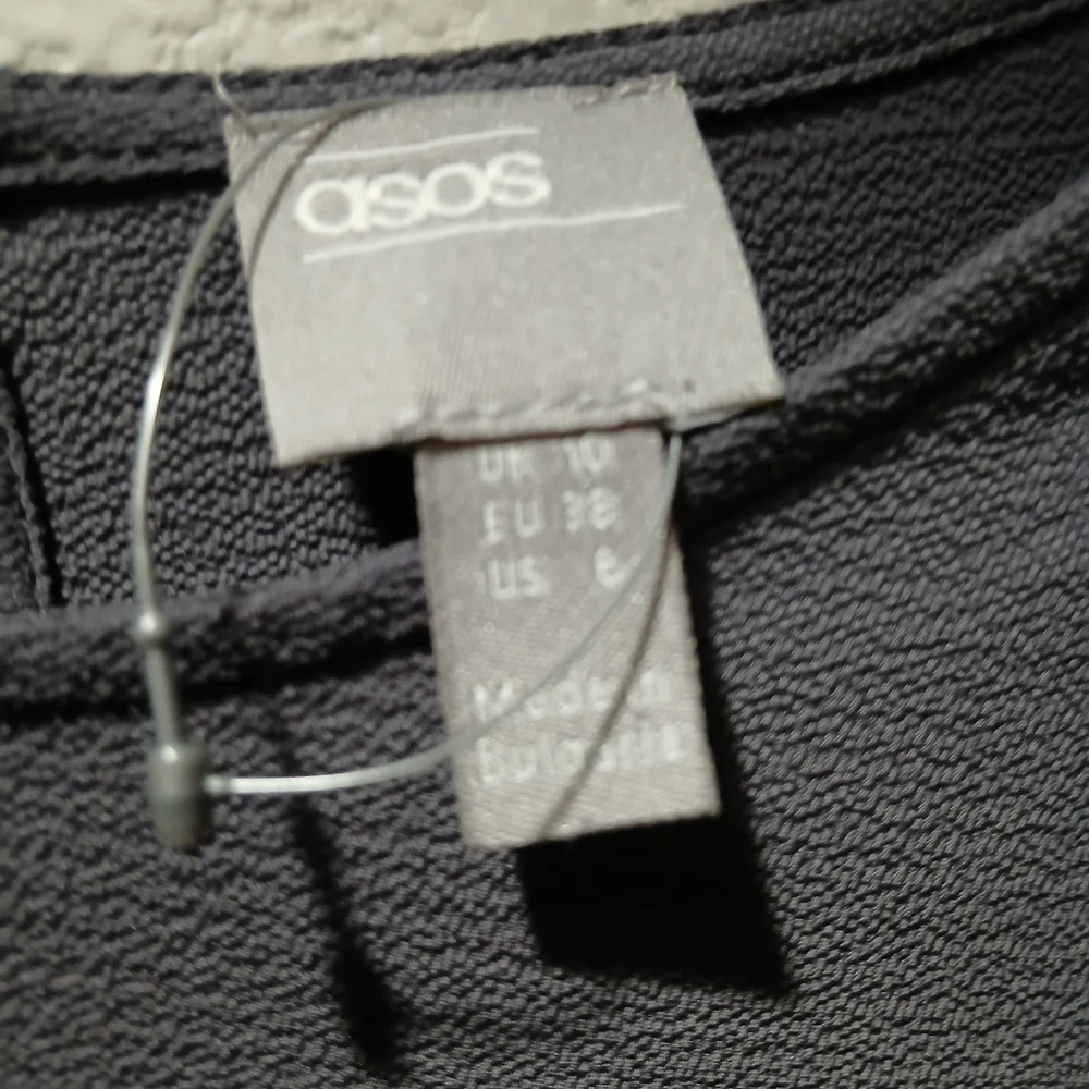 asos size 6 Gray Long Sleeve Dress